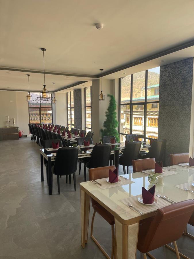 Yang Bhutan Hotel Paro Bagian luar foto