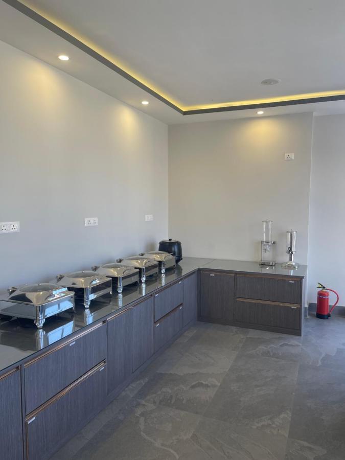 Yang Bhutan Hotel Paro Bagian luar foto