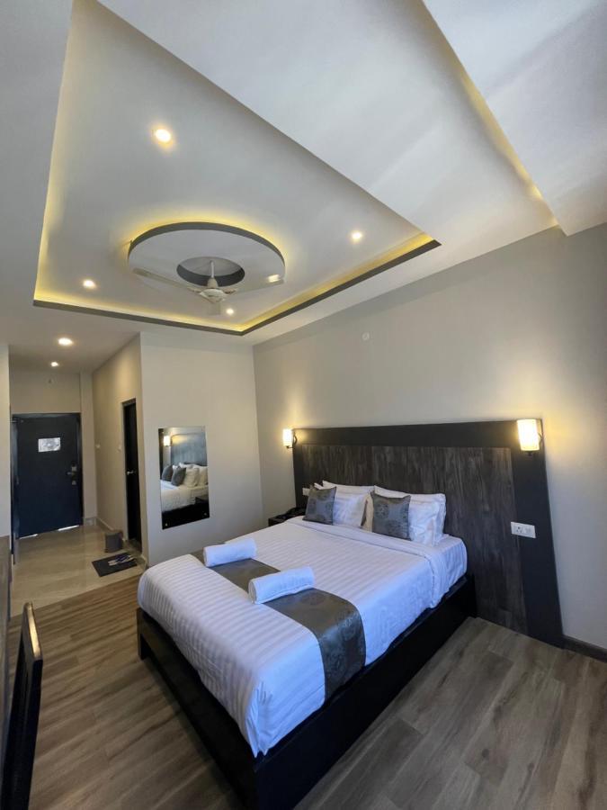 Yang Bhutan Hotel Paro Bagian luar foto