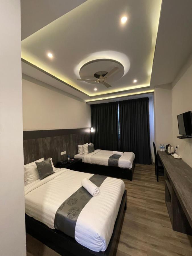 Yang Bhutan Hotel Paro Bagian luar foto